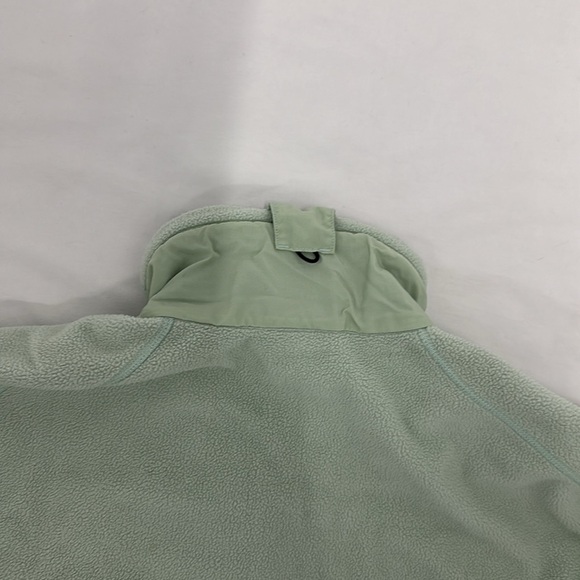 Patagonia Women's Lightweight R4® Jacket - Picture 8 of 8